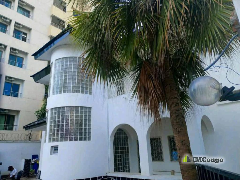 Yaku uzisha Nyumba - Downtown Kinshasa Gombe