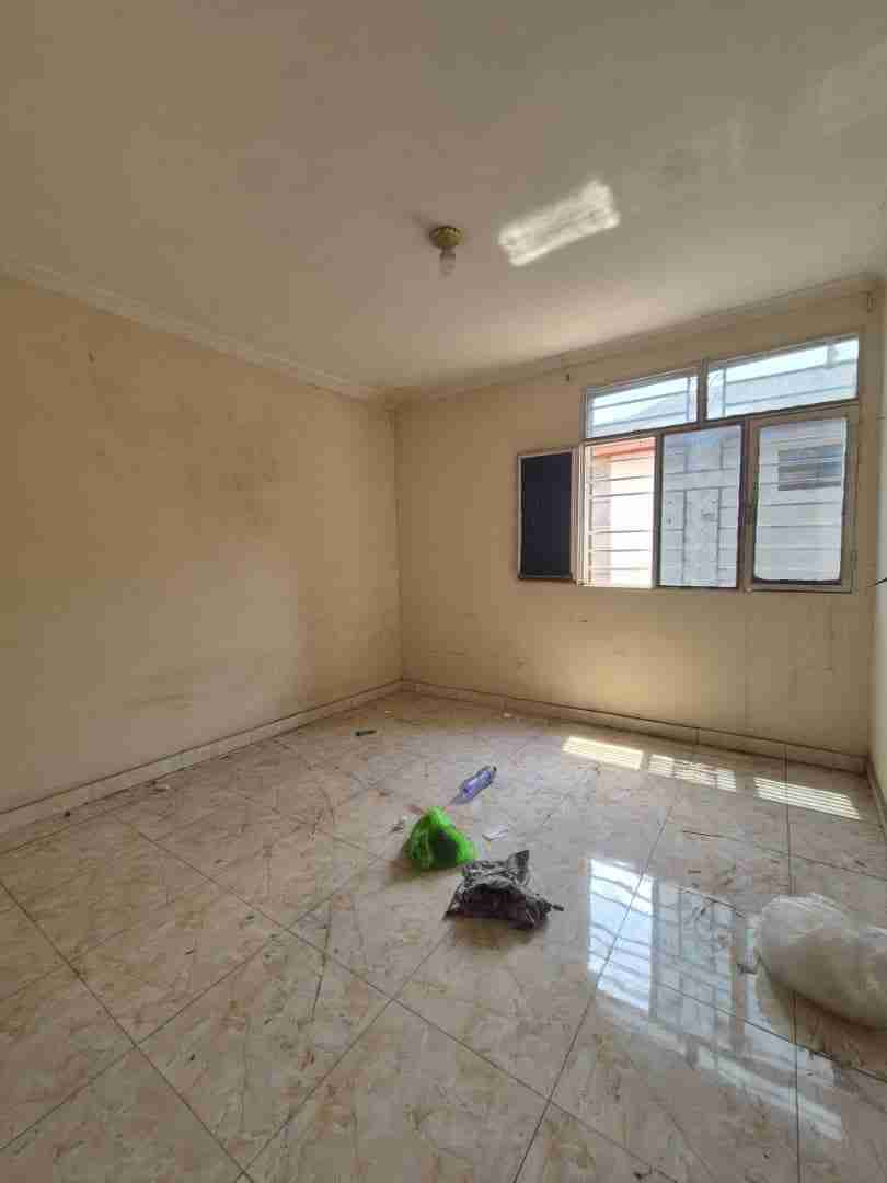 Yaku panga Nyumba - Mtaa brikin Kinshasa Ngaliema