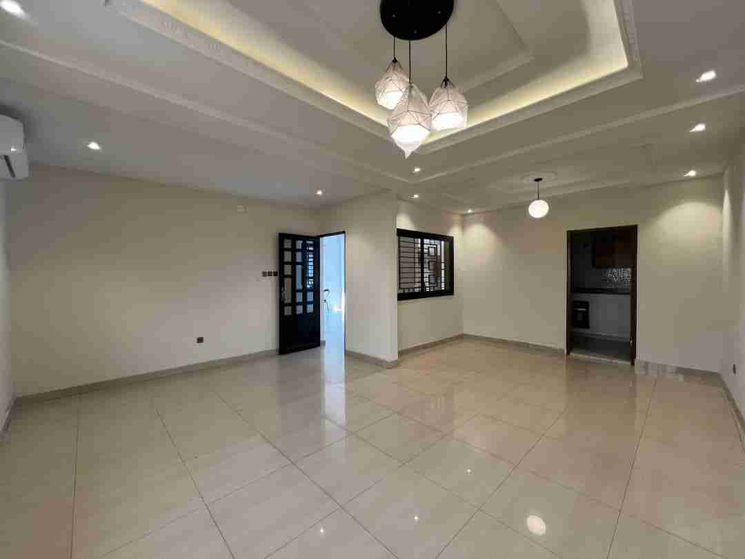 Yaku panga Nyumba - Downtown Kinshasa Gombe