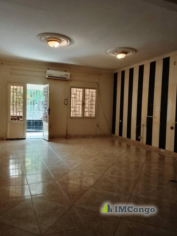 Yaku panga Nyumba - Mtaa socimat Kinshasa Gombe