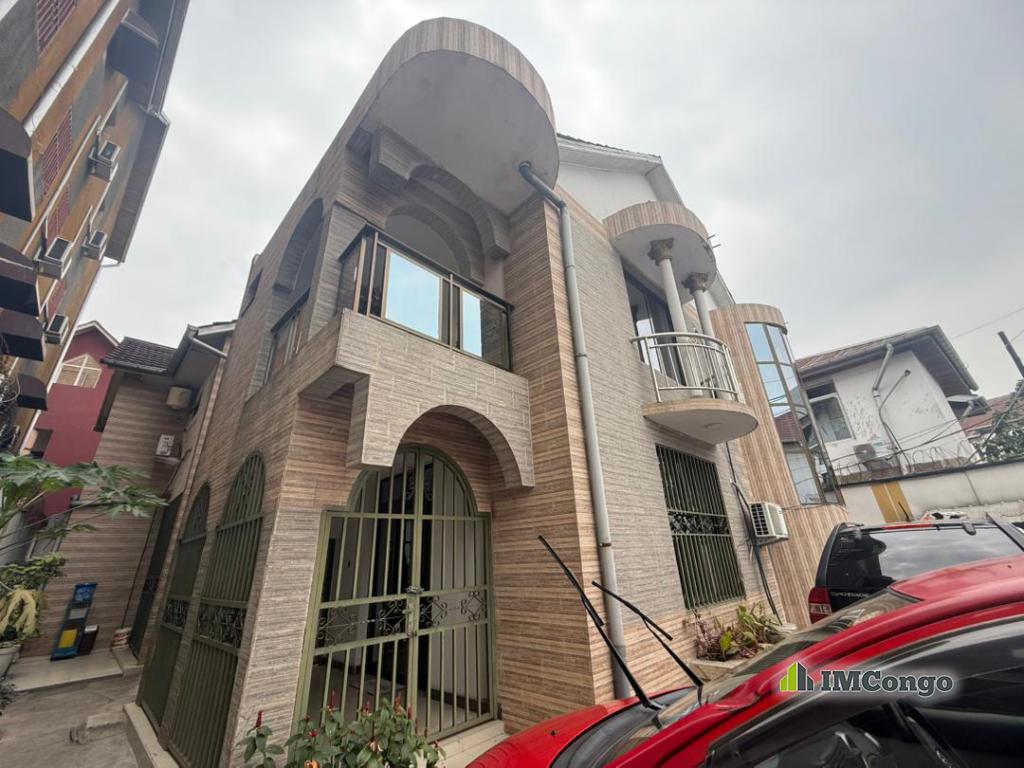 A vendre Parcelle - Quartier Méteo Kinshasa Ngaliema