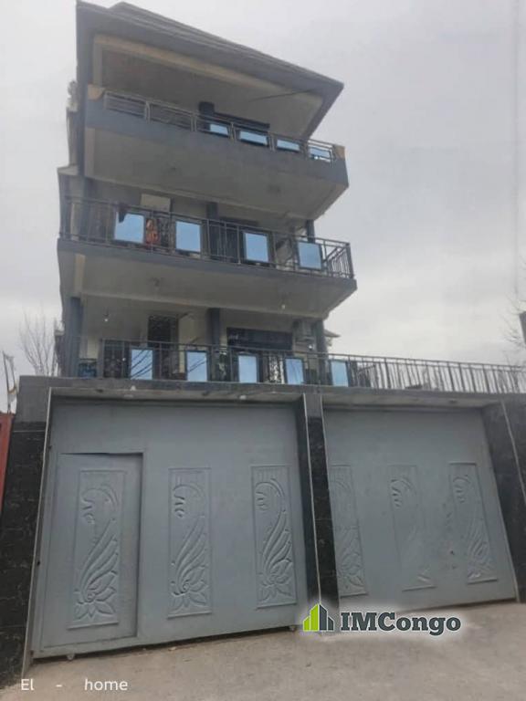 Ya koteka Ndaku - Quartier Commercial Kinshasa Lemba