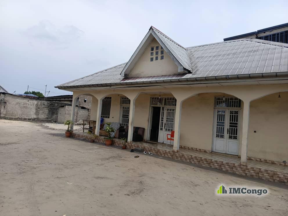 Yaku uzisha Nyumba - Mtaa 1 Kinshasa Ndjili