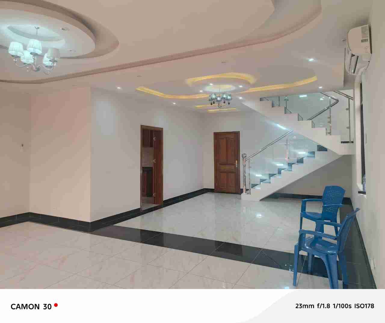 Yaku uzisha Nyumba - Mtaa Résidentiel Kinshasa Limete