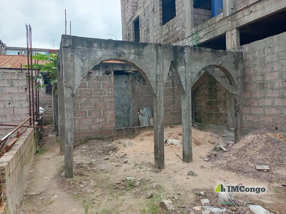 Yaku uzisha Nyumba - Mtaa Industriel Kinshasa Limete