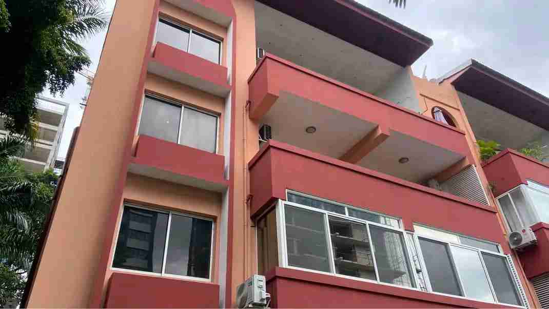 Yaku uzisha Nyumba - Downtown Kinshasa Gombe