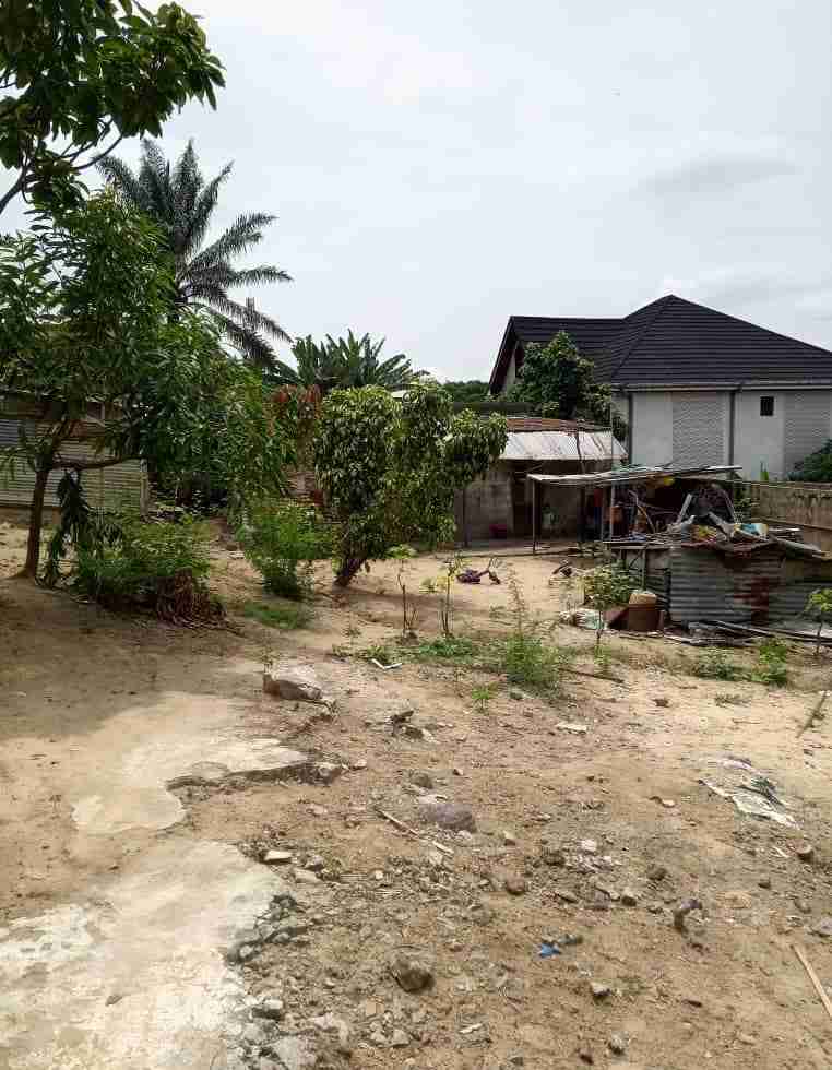 A vendre Terrain - Quartier pigeon Kinshasa Ngaliema