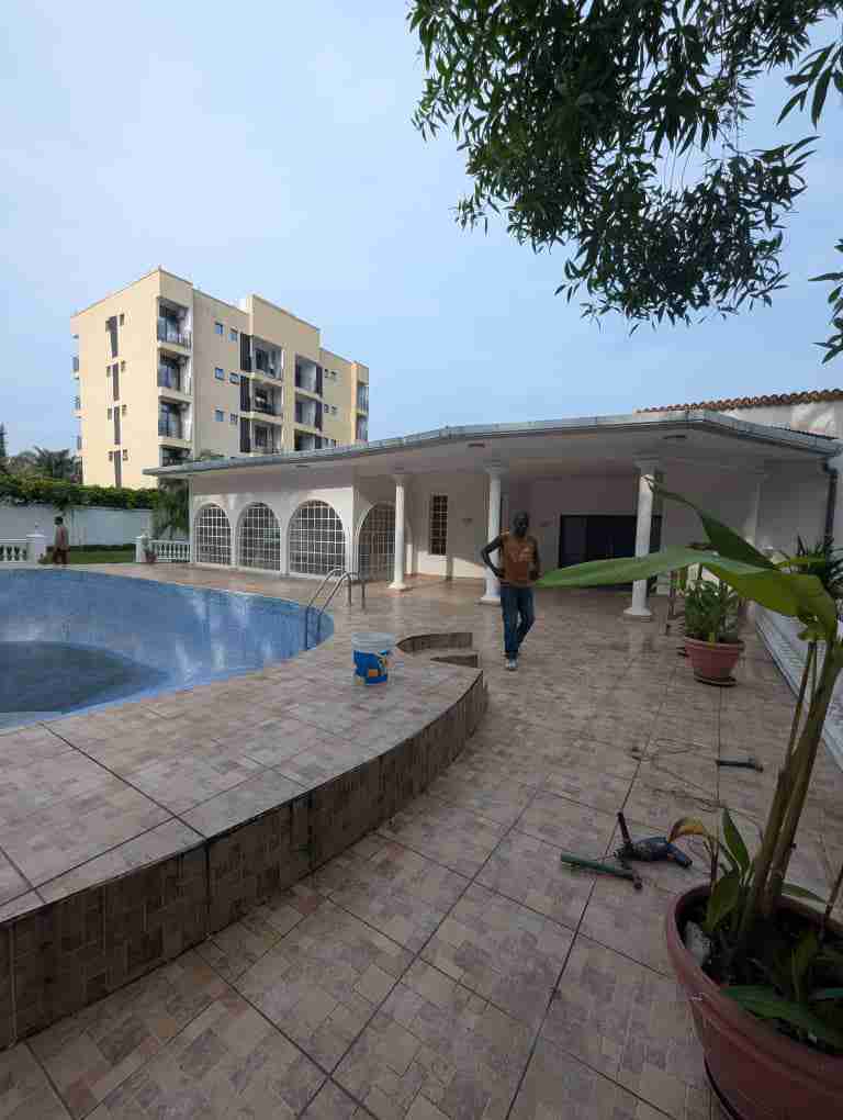 Kofutela Ndaku - Quartier socimat Kinshasa Gombe