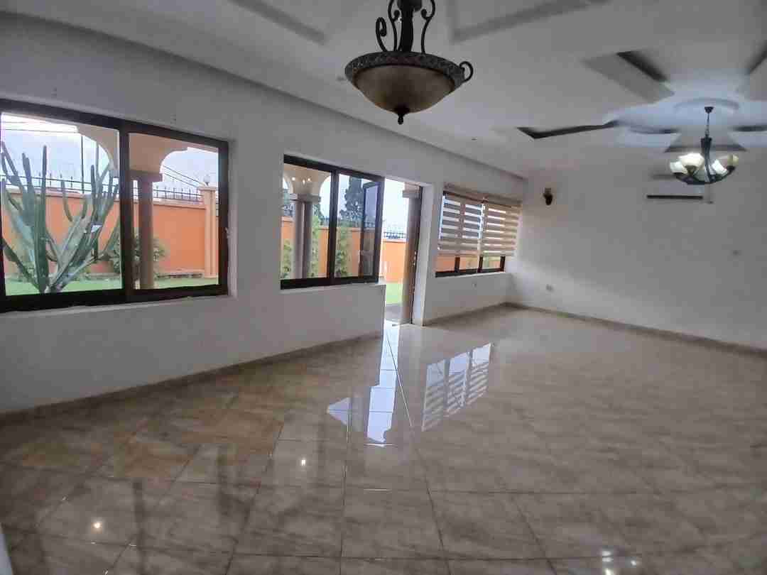 Yaku panga Nyumba - Kintambo Kinshasa Kintambo