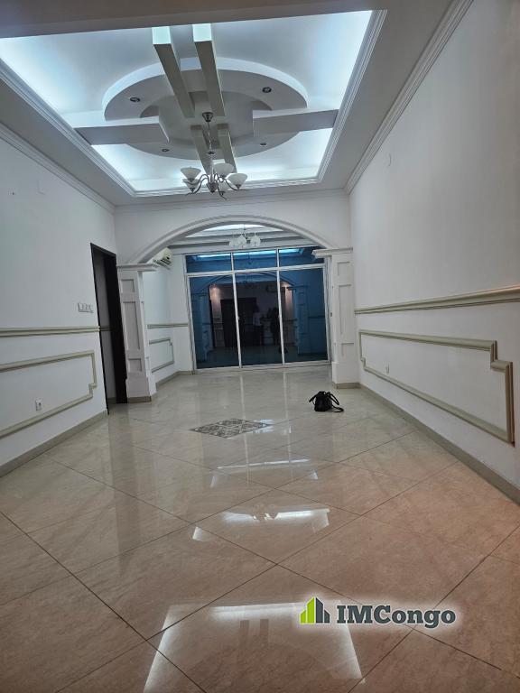 Yaku panga Nyumba - Downtown Kinshasa Gombe