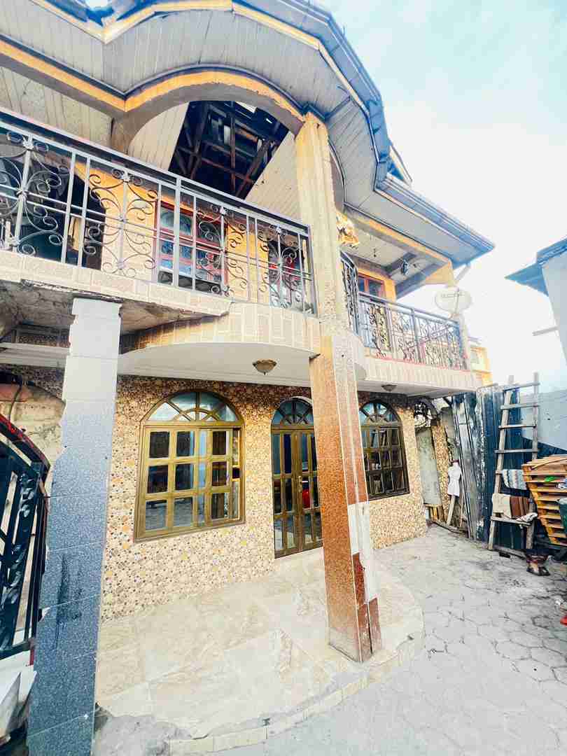 Yaku uzisha Nyumba - Mtaa Industriel Kinshasa Limete