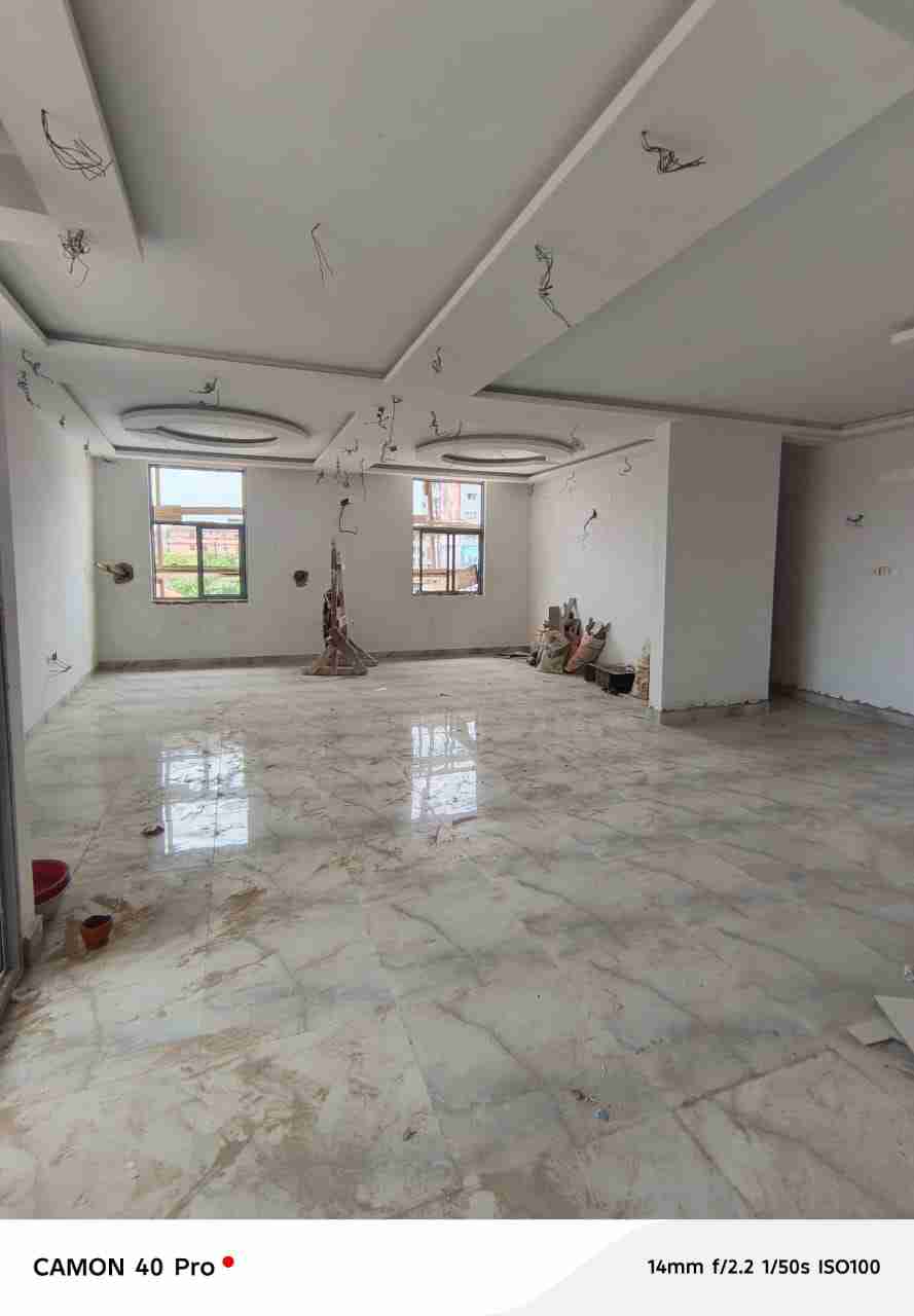 Yaku panga Nyumba - Mtaa Huileries Kinshasa Lingwala