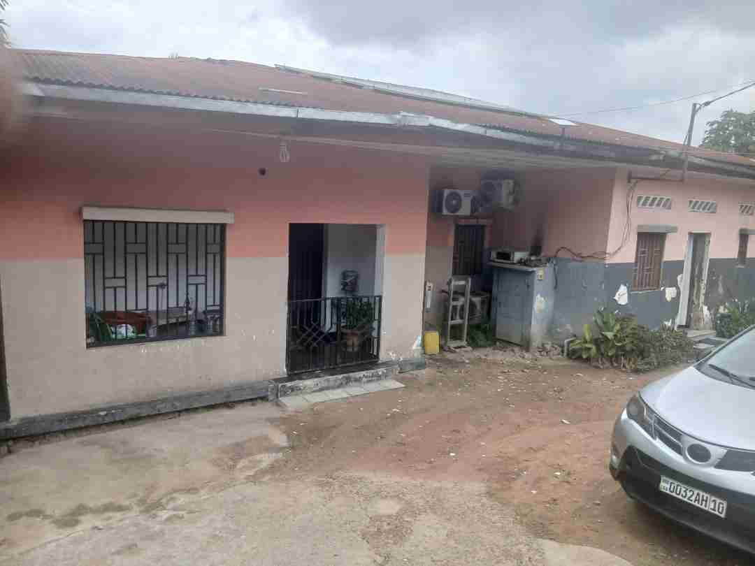 Yaku uzisha Nyumba - Mtaa Ma Campagne Kinshasa Ngaliema