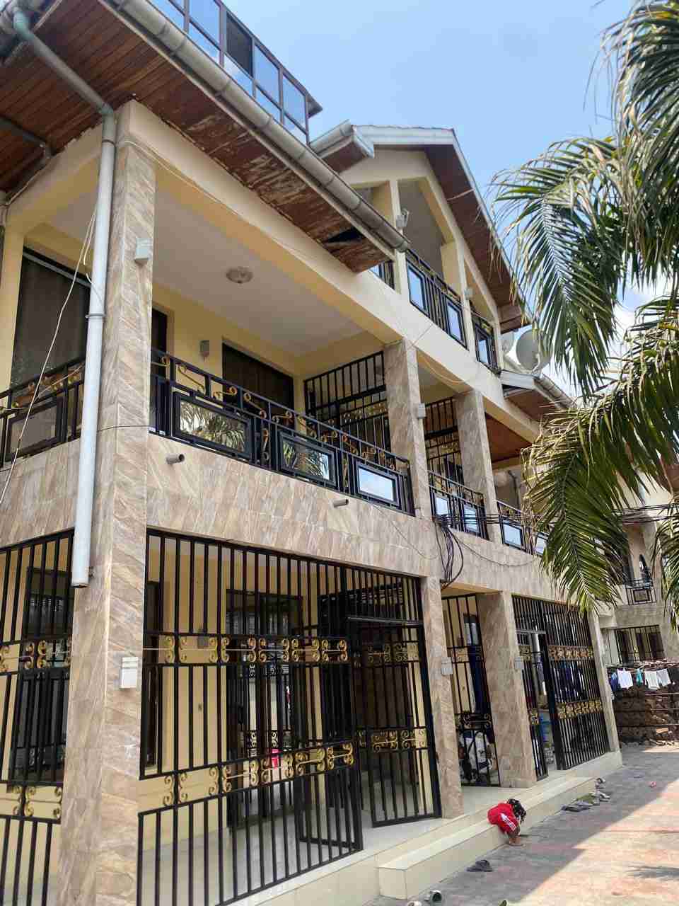 Yaku uzisha Nyumba - Ngaliema Kinshasa Ngaliema