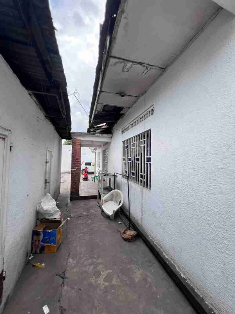 Ya koteka Ndaku - Quartier ozone Kinshasa Ngaliema