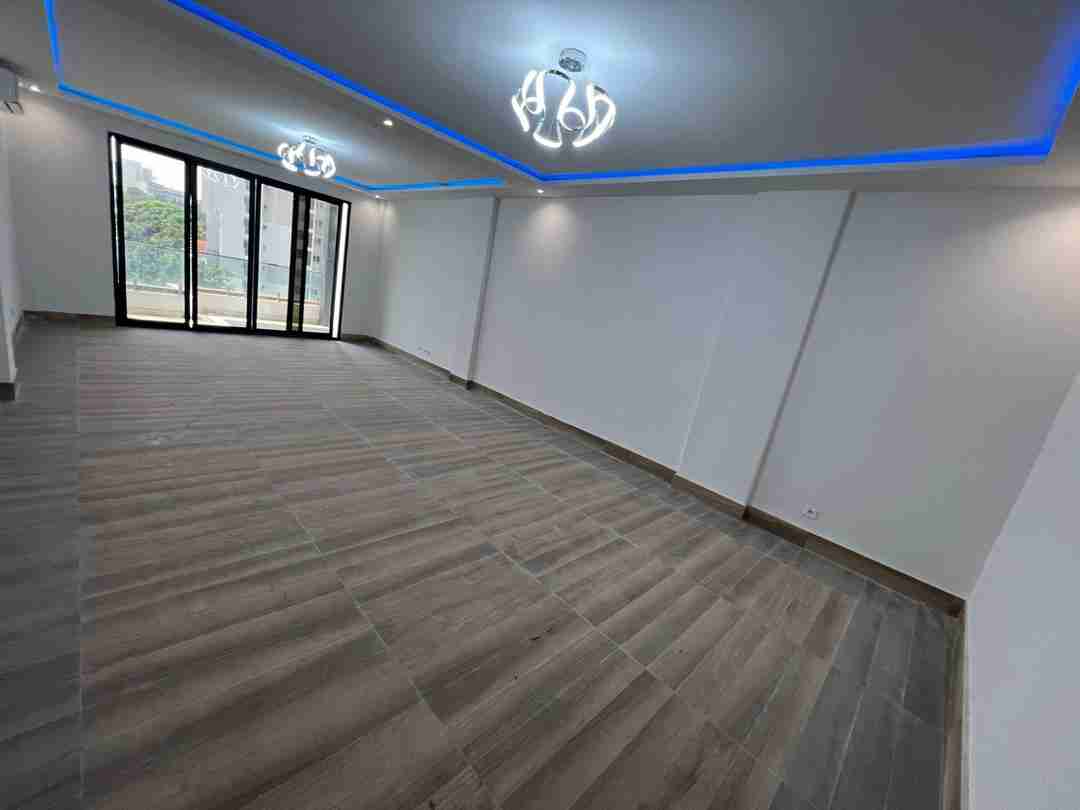 A vendre Appartement - Centre-ville Kinshasa Gombe