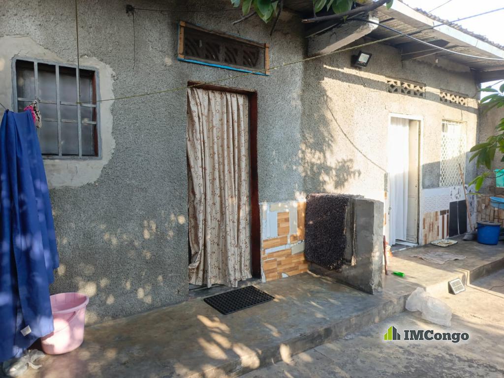 A vendre Parcelle - Quartier 13 (réf. Yanda) Kinshasa Ndjili