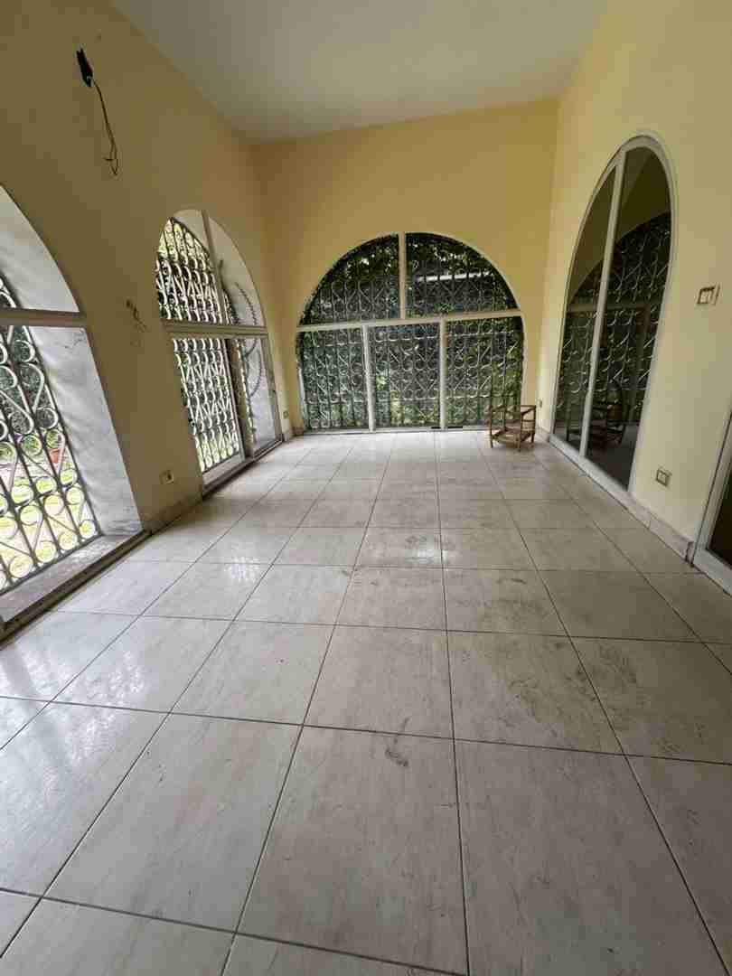 For rent House - Downtown Kinshasa Gombe