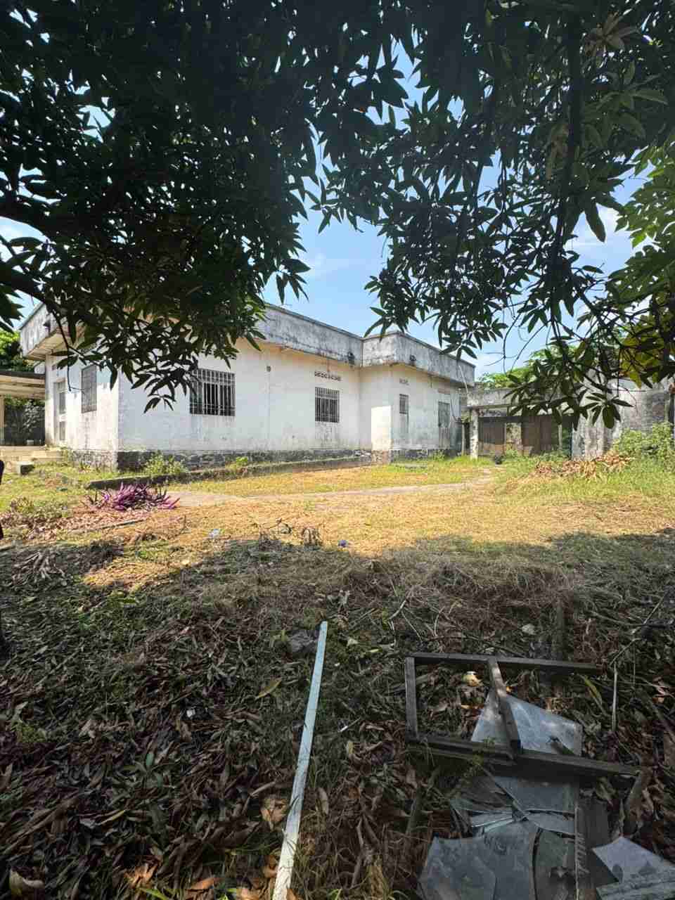 A vendre Concession - Quartier ma campagne (80 Jour) Kinshasa Ngaliema