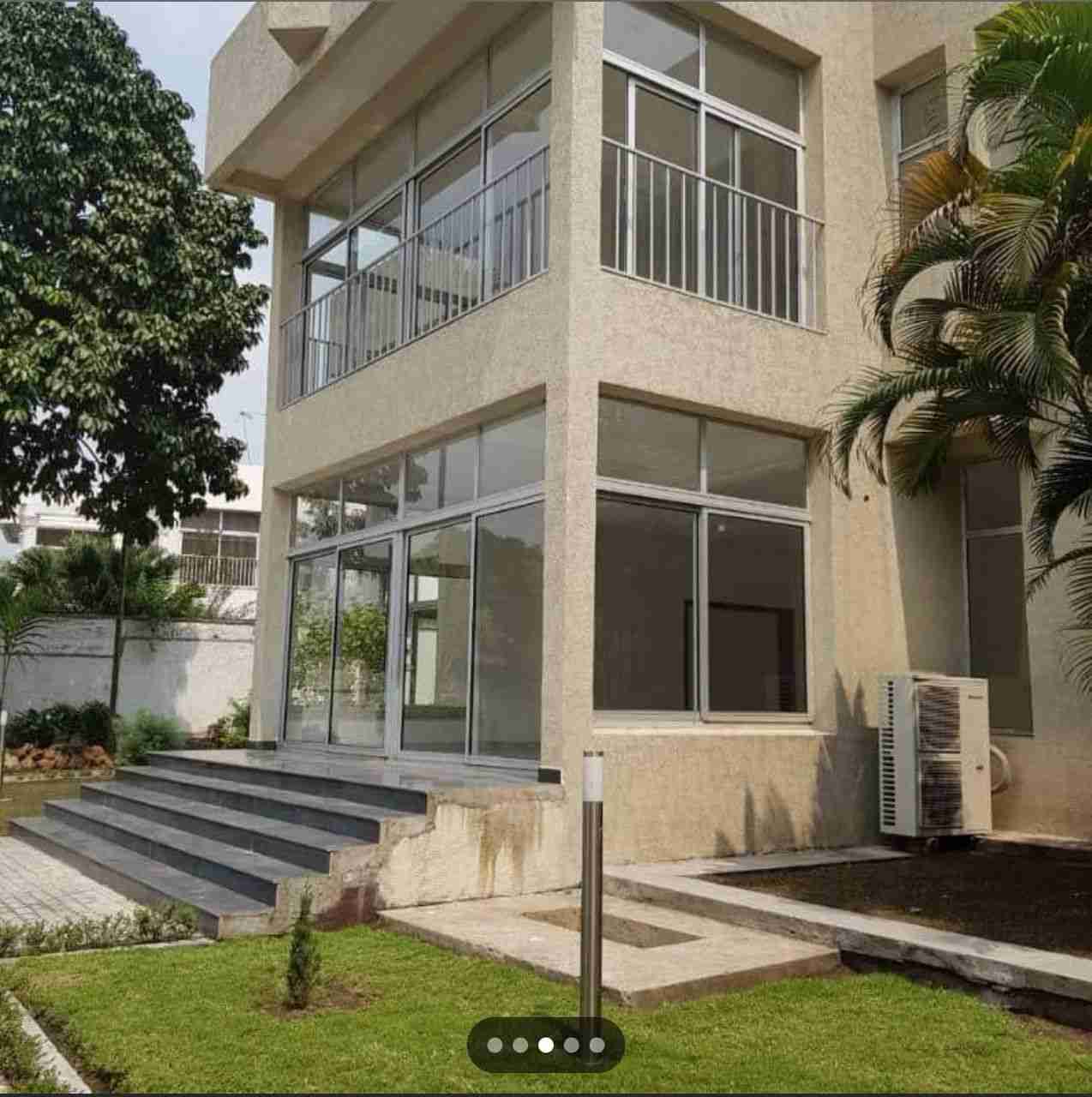 For Sale House - Neighborhood mont-fleury Kinshasa Ngaliema