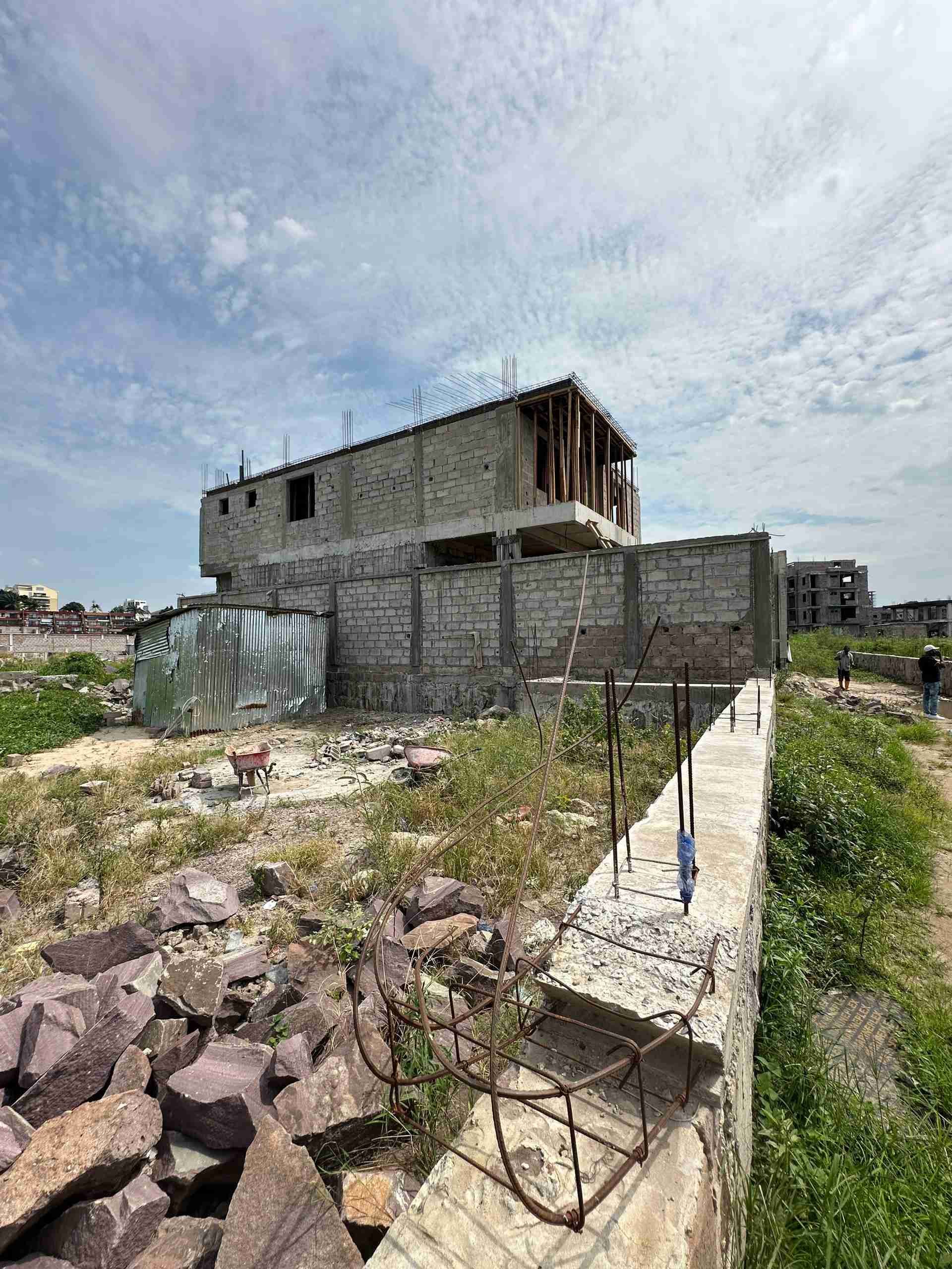 A vendre Terrain - Ngaliema (Ref: Mondjiba) Kinshasa Ngaliema