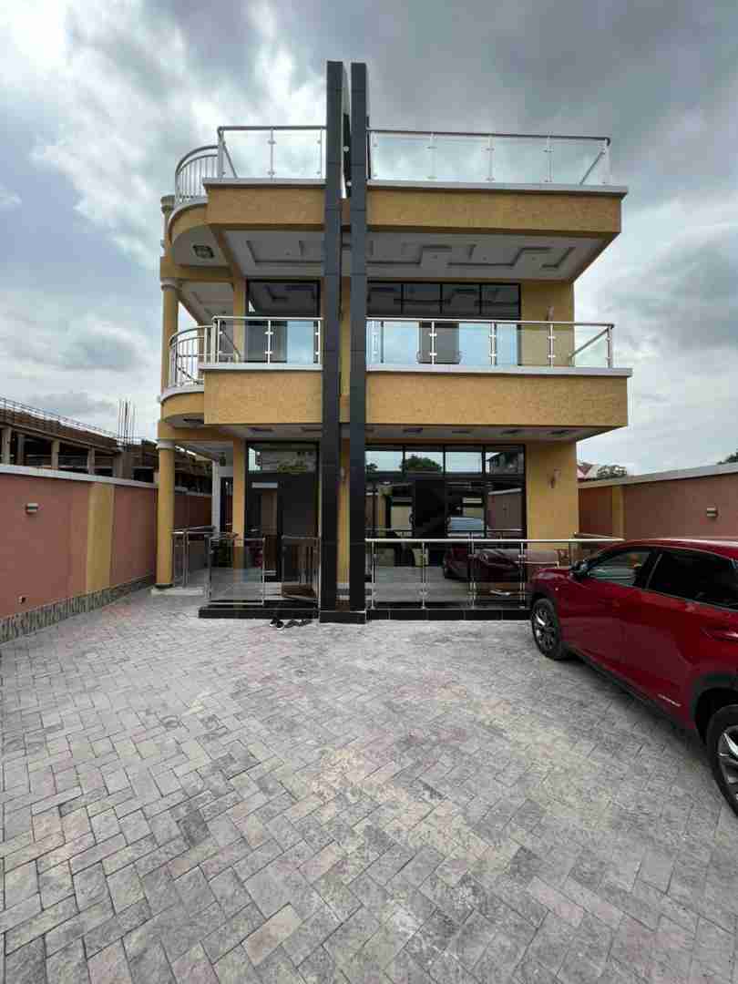 Ya koteka Ndaku - Quartier Résidentiel Kinshasa Limete