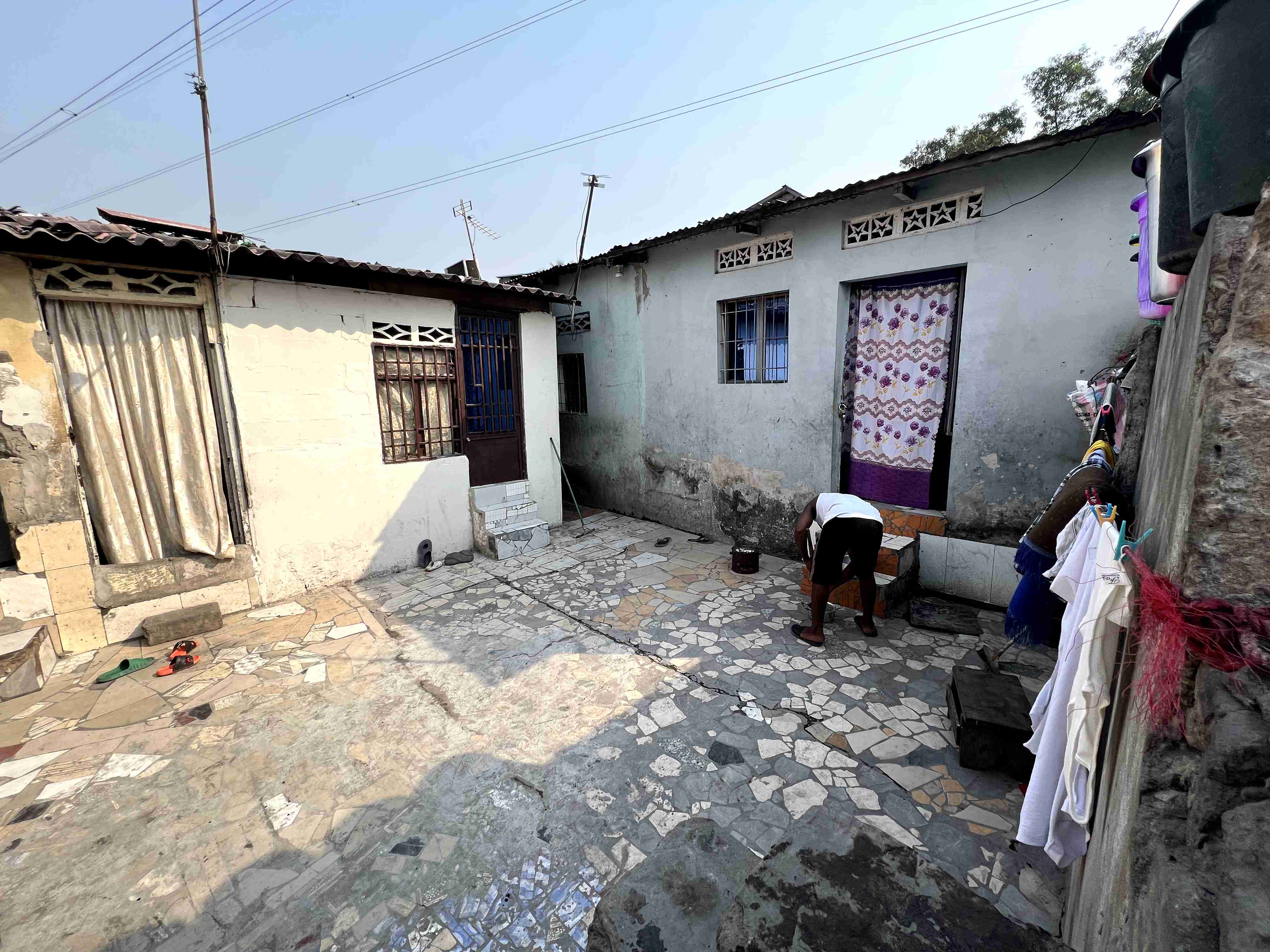 Ya koteka Ndaku - Quartier Industriel Kinshasa Limete