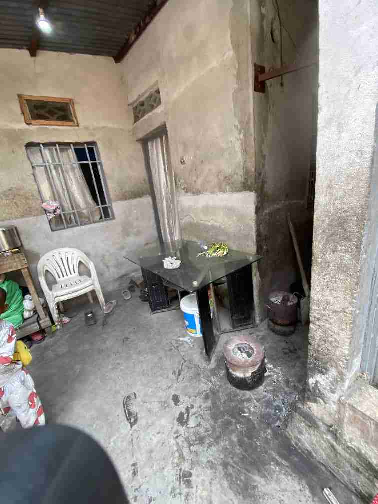 Ya koteka Ndaku - Quartier Beau-vent Kinshasa Lingwala