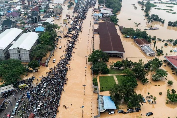 Imcongo - news Inondations à Kinshasa : Un expert alerte le gouvernement et propose des pistes de solution durables